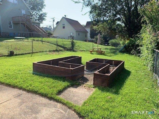 house with 2 bedroom, New London CT ES105417575