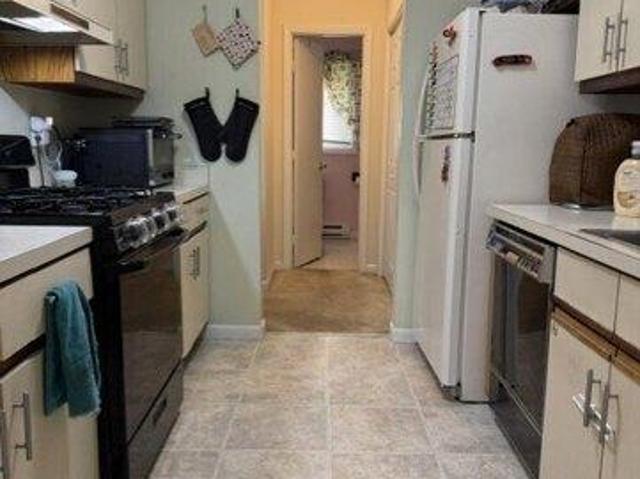 house with 2 bedroom, New Milford CT ES105425116