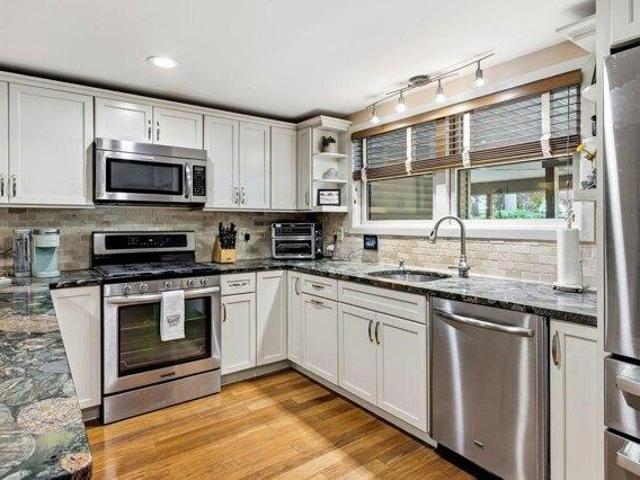 house with 2 bedroom, Newmarket NH ES104300130