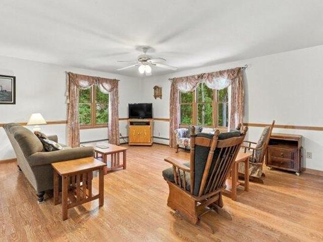 house with 2 bedroom, North Berwick ME ES105792305