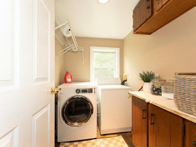 house with 2 bedroom, Northfield NH ES105366624