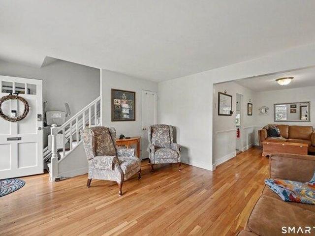 house with 2 bedroom, Norwalk CT ES104720131