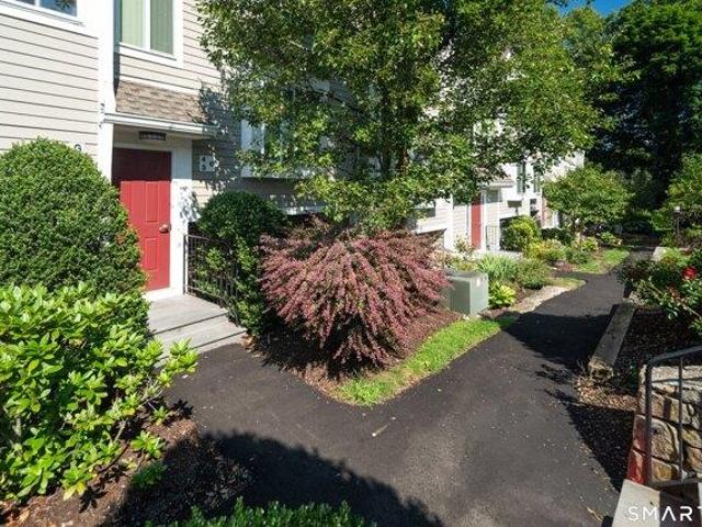 house with 2 bedroom, Norwalk CT ES104853012