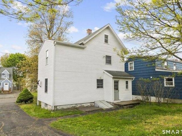 house with 2 bedroom, Norwalk CT ES105494369