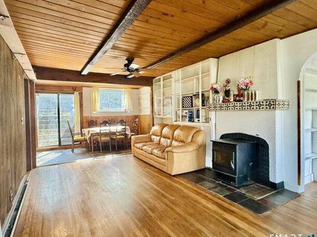 house with 2 bedroom, Norwalk CT ES105516190