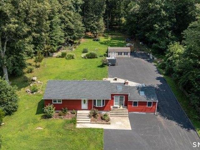 house with 2 bedroom, Norwich CT ES105713575
