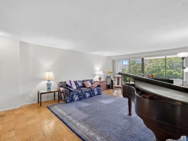 house with 2 bedroom, NY NY ELS102715928