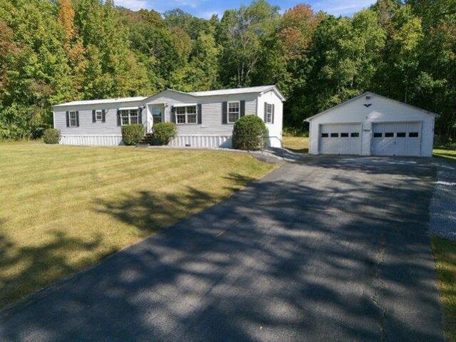 house with 2 bedroom, Oakland ME ES105769114
