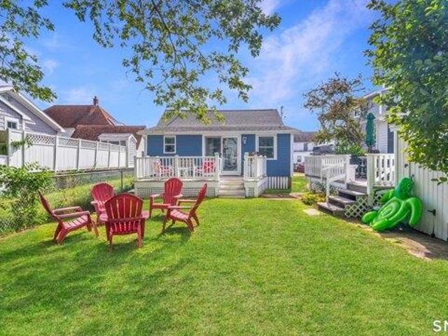 house with 2 bedroom, Old Lyme CT ES105650433