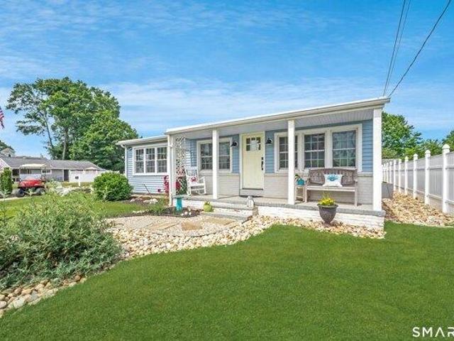 house with 2 bedroom, Old Saybrook CT ES104921283