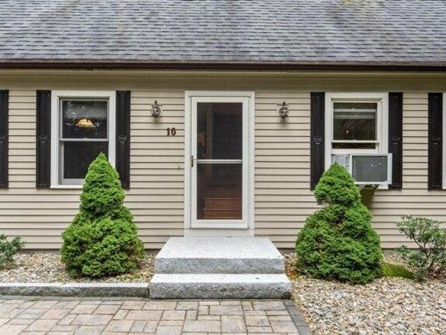 house with 2 bedroom, Pepperell MA ES105424805