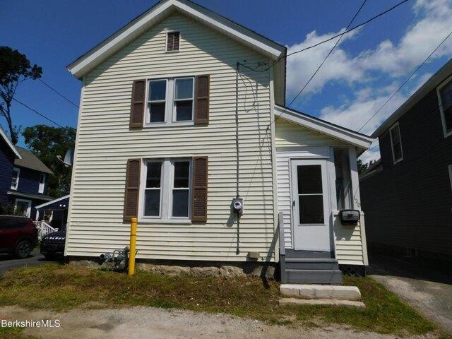 house with 2 bedroom, Pittsfield MA ES105350954