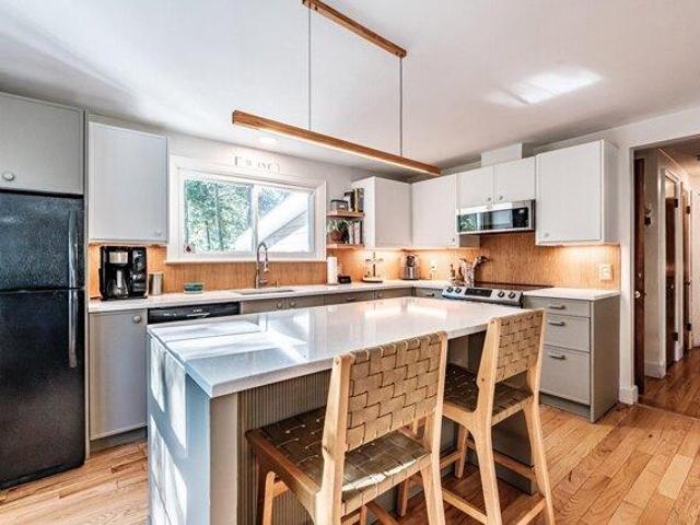 house with 2 bedroom, Portland ME ES105709558