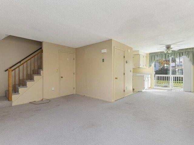 house with 2 bedroom, Portland ME ES105911773