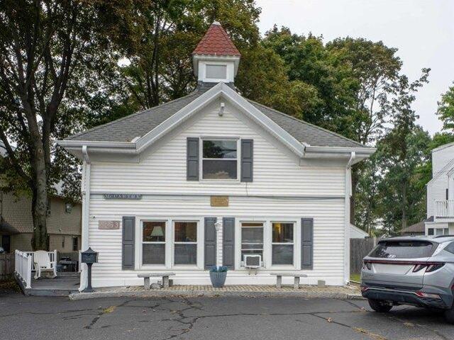 house with 2 bedroom, Portsmouth NH ES105579015