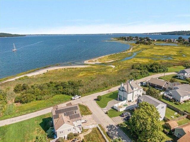 house with 2 bedroom, Portsmouth RI ES105477962
