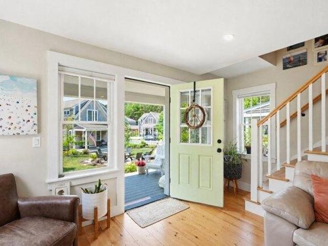 house with 2 bedroom, Plymouth MA ES105797114