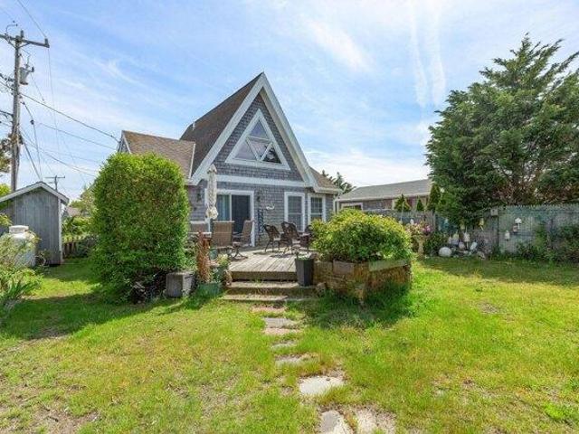 house with 2 bedroom, Provincetown MA ES106127404