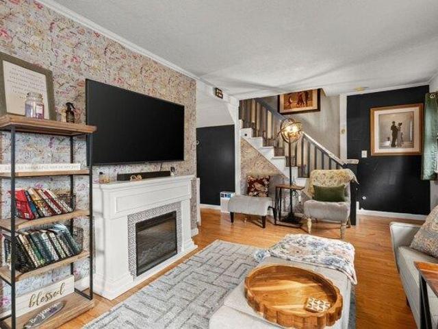 house with 2 bedroom, Quincy MA ES105478296