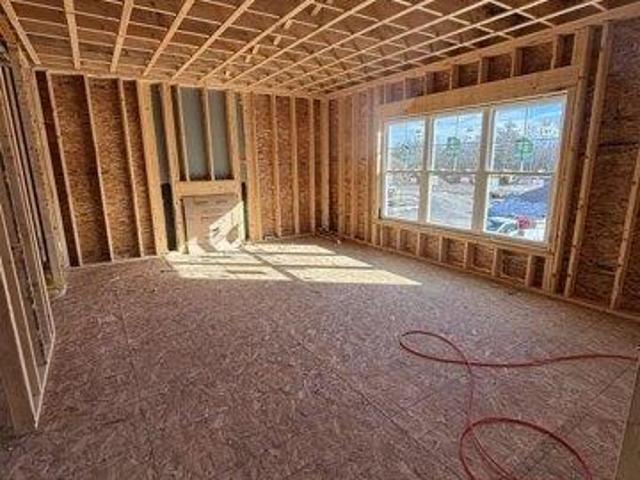 house with 2 bedroom, Raymond NH ES104299597