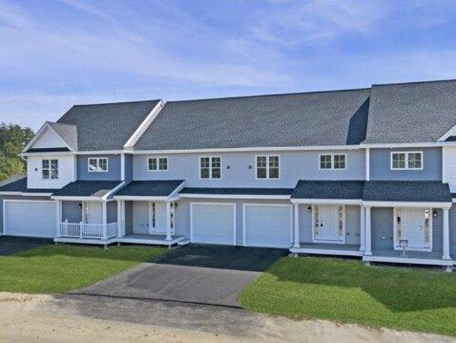 house with 2 bedroom, Raymond NH ES104330485