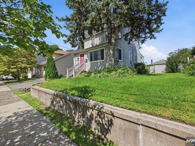 house with 2 bedroom, Ridgefield NJ ES105648255