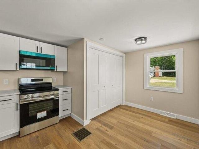 house with 2 bedroom, Rochester MA ES105577181