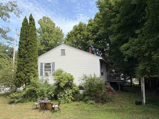 house with 2 bedroom, Rochester NH ES105613492