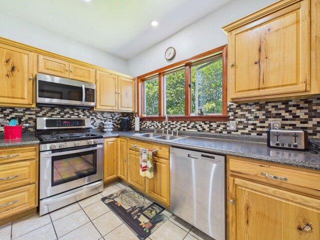 house with 2 bedroom, Rockland ME ES105679131