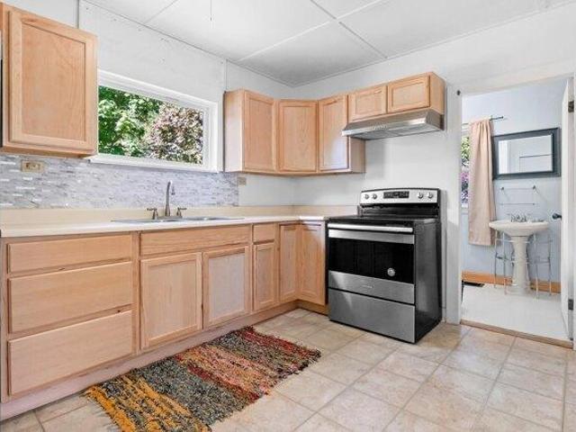 house with 2 bedroom, Rockland ME ES105885709