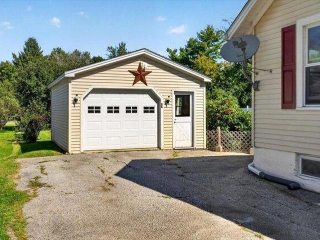 house with 2 bedroom, Rutland VT ES105537731