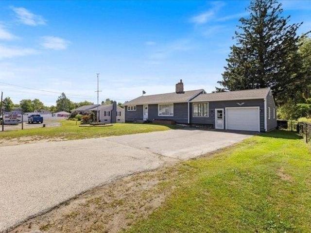 house with 2 bedroom, Salisbury MA ES105552065