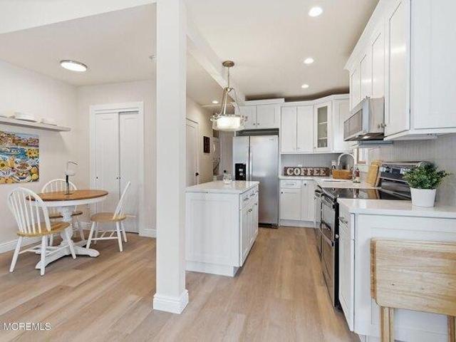 house with 2 bedroom, Seaside Park NJ ES105293836