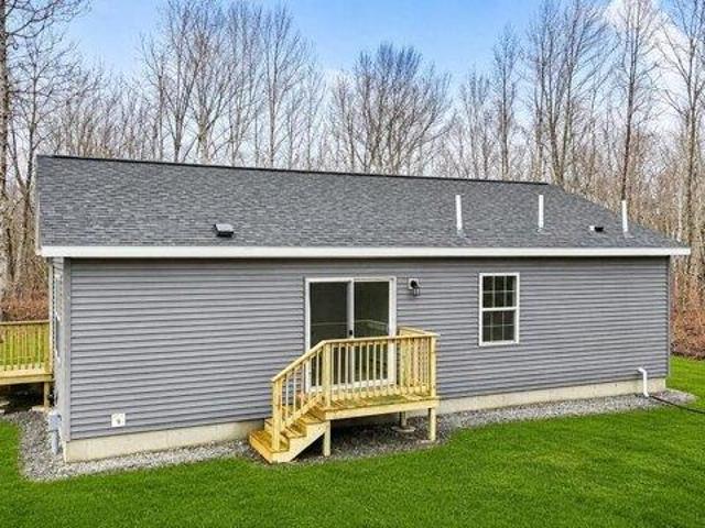 house with 2 bedroom, Skowhegan ME ES104851542
