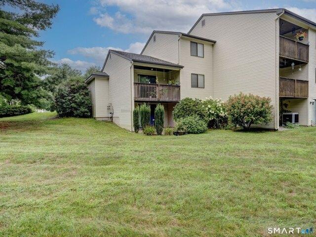 house with 2 bedroom, Simsbury CT ES105403435
