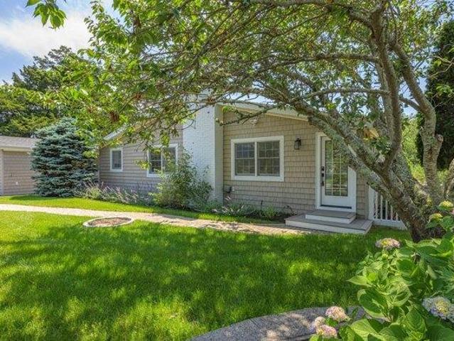 house with 2 bedroom, Southampton NY ES105287656