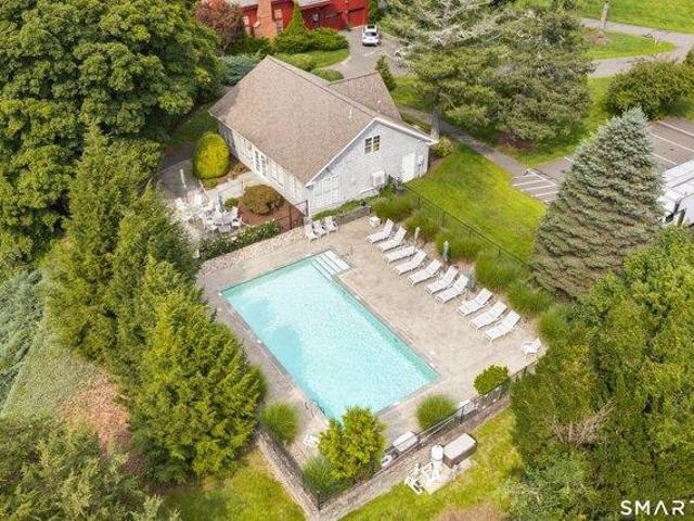 house with 2 bedroom, Southbury CT ES105557282