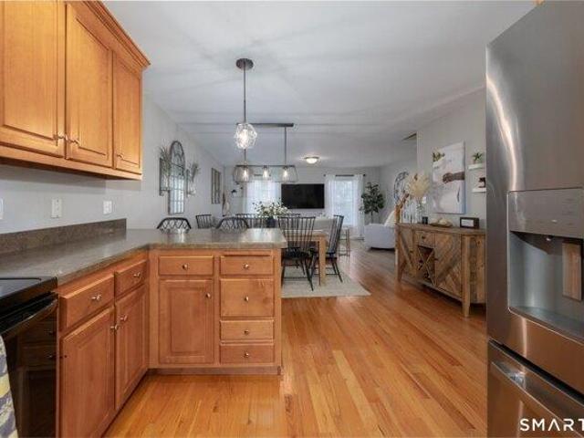 house with 2 bedroom, Southington CT ES104568162