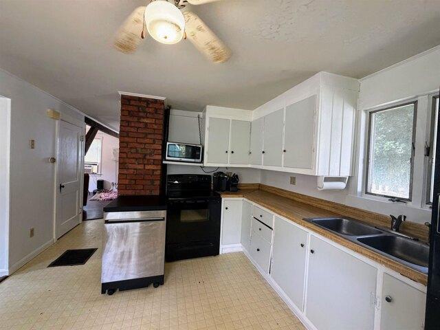 house with 2 bedroom, Springfield VT ES105291440