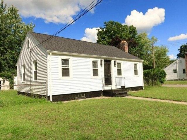 house with 2 bedroom, Springfield MA ES105330476