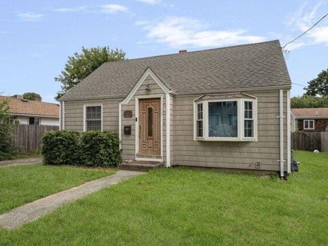 house with 2 bedroom, Swansea MA ES105497065