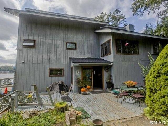 house with 2 bedroom, Suffield CT ES104514887