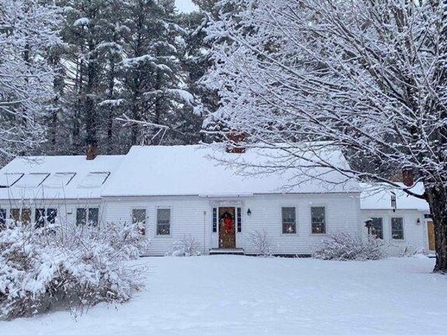 house with 3 bedroom, Tamworth NH ES105414244