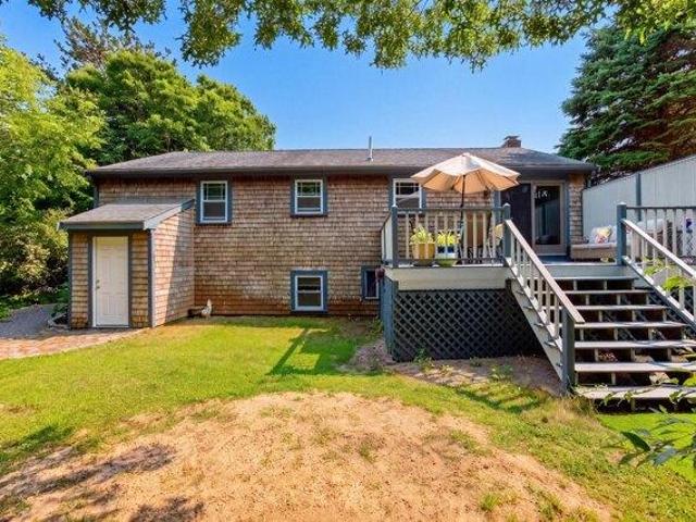 house with 3 bedroom, Teaticket MA ES105331184