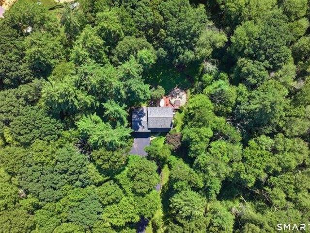 house with 3 bedroom, Thompson CT ES105630427