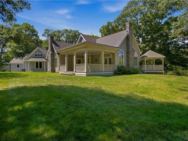 house with 3 bedroom, Tiverton RI ES105513596