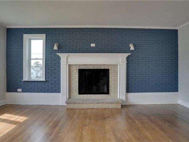 house with 3 bedroom, Tiverton RI ES105536364