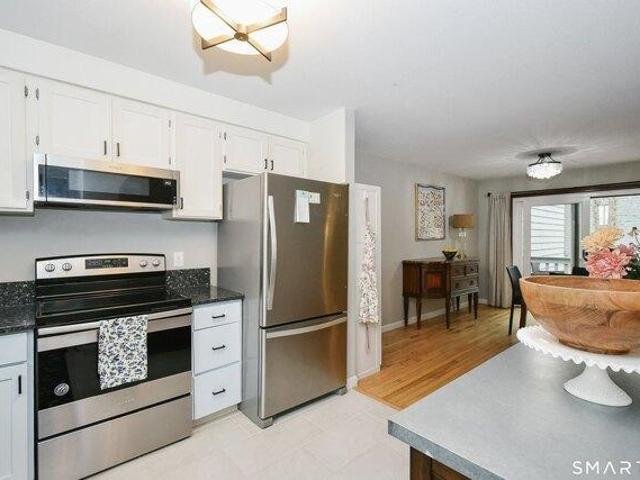 house with 3 bedroom, Torrington CT ES104540898