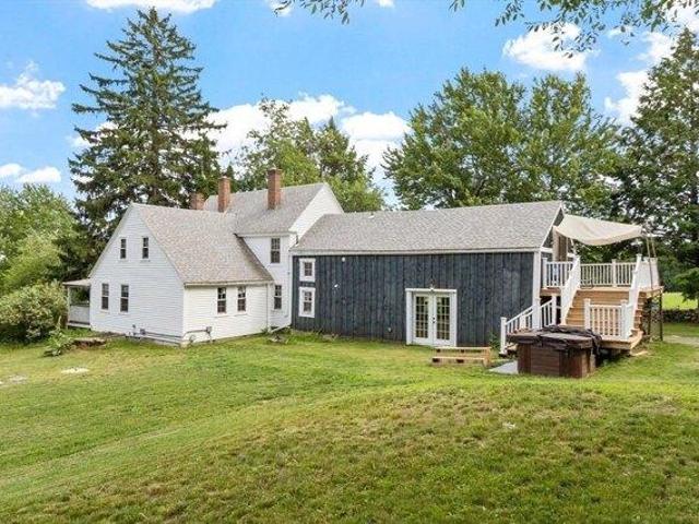 house with 3 bedroom, Townsend MA ES104191176