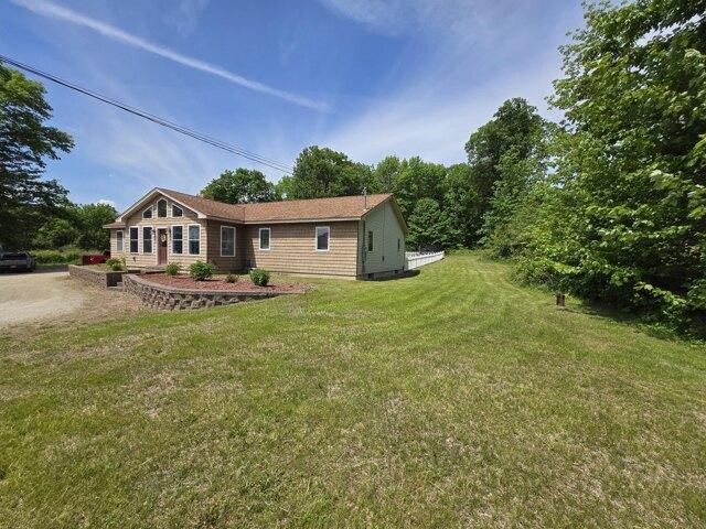 house with 3 bedroom, Turner ME ES105790503
